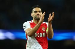 yy易游官方入口转折点！摩纳哥造点机会，荷甲窗口期攻防权衡，悬念犹存，年轻球员得到机会的简单介绍