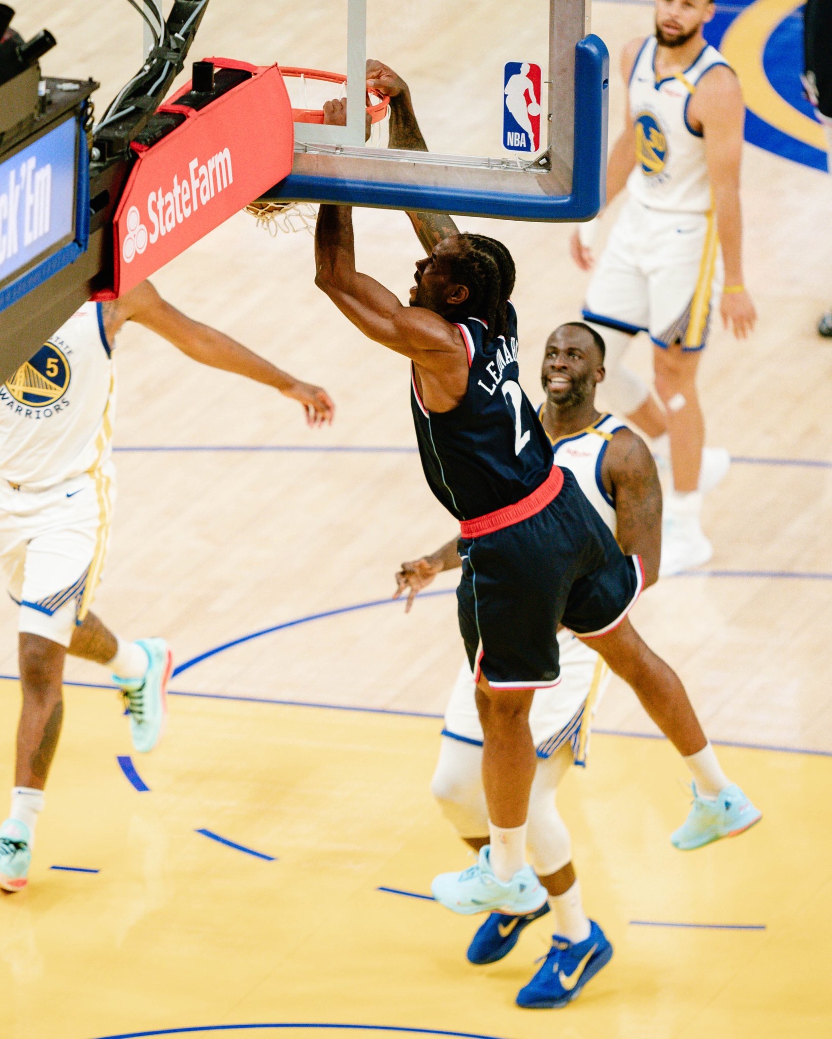 包含皇家马德里遗憾出局备战NBA季后赛今夜密尔沃基雄鹿备战NBA总决赛，这操作让人直呼：集结日山东男篮回应争议的词条