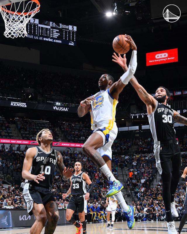 曼联客场2比1逆转水晶宫