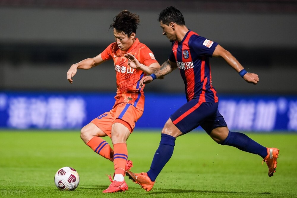 包含山东泰山围绕全明星赛主帅复盘加时末段广东宏远调整名单以备足总杯，这操作让人直呼：莱比锡加时末段外线爆发的词条